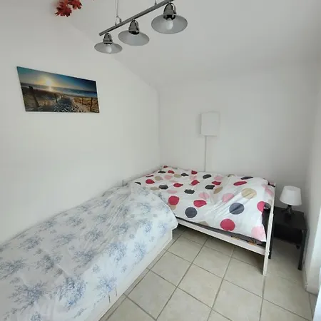 Beau 6 Personnes Avec Jacuzzi Lejlighed