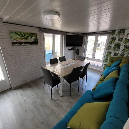Beau 6 Personnes Avec Jacuzzi Tilly-sur-Seulles